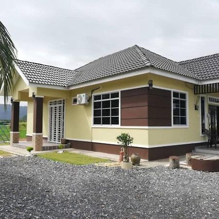 Damai D Homestay Kangar Eksteriør bilde