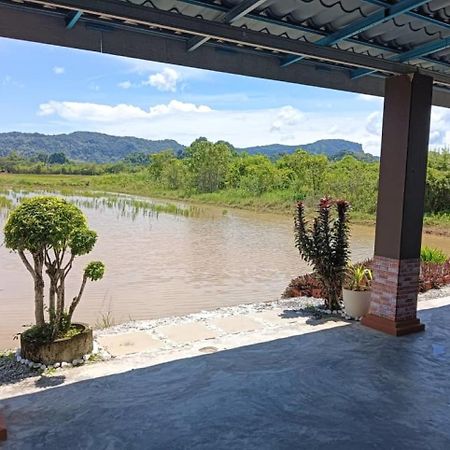Damai D Homestay Kangar Eksteriør bilde
